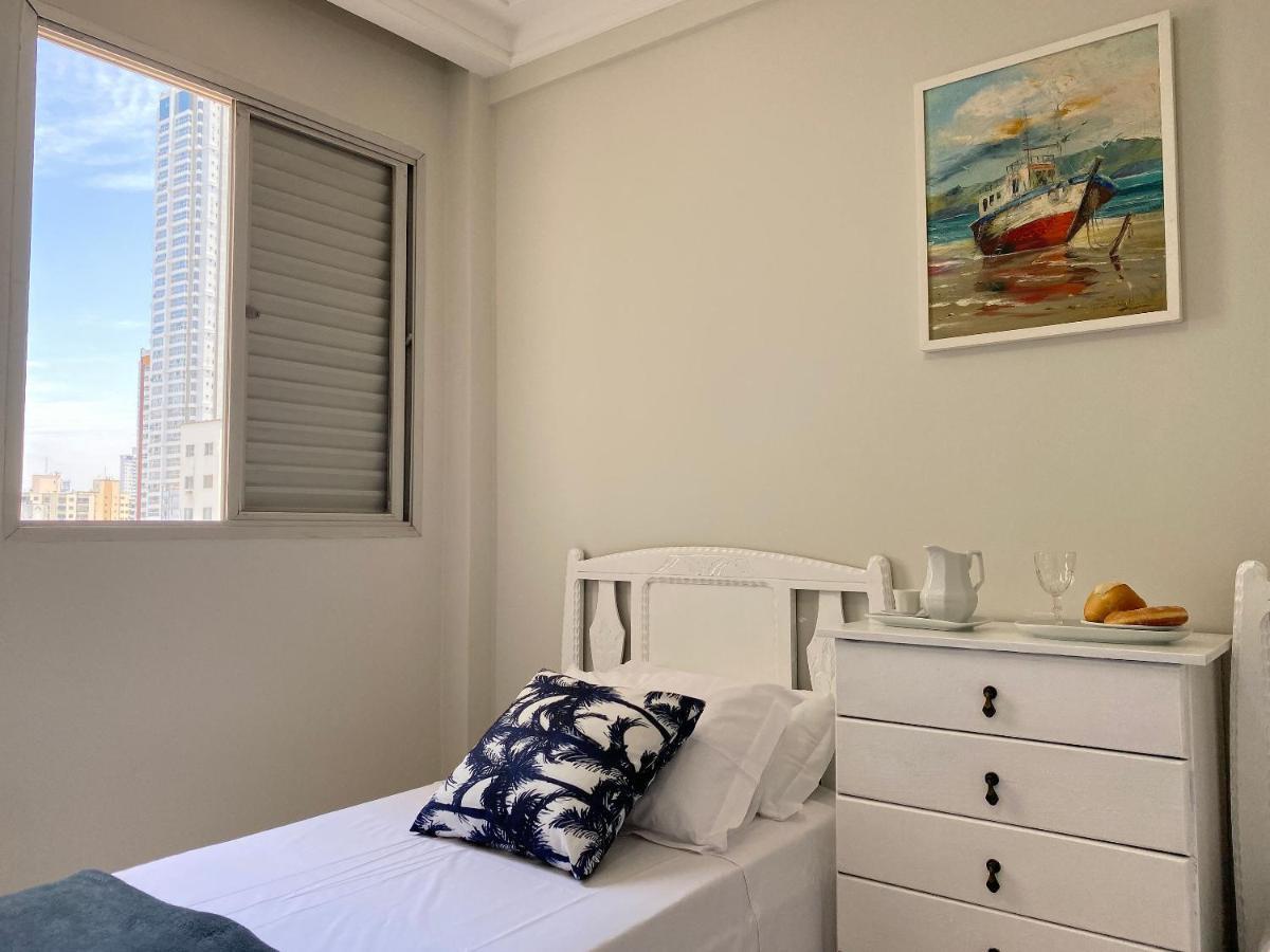 Jgd94 - Ao Lado Do Calcadao, Climatizado, Wi-Fi Apartment Balneario Camboriu Ngoại thất bức ảnh