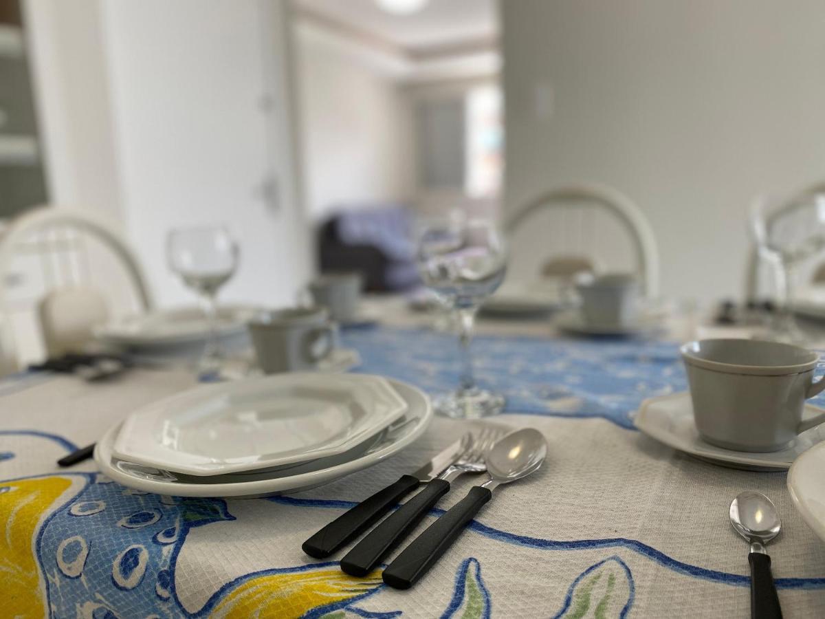 Jgd94 - Ao Lado Do Calcadao, Climatizado, Wi-Fi Apartment Balneario Camboriu Ngoại thất bức ảnh