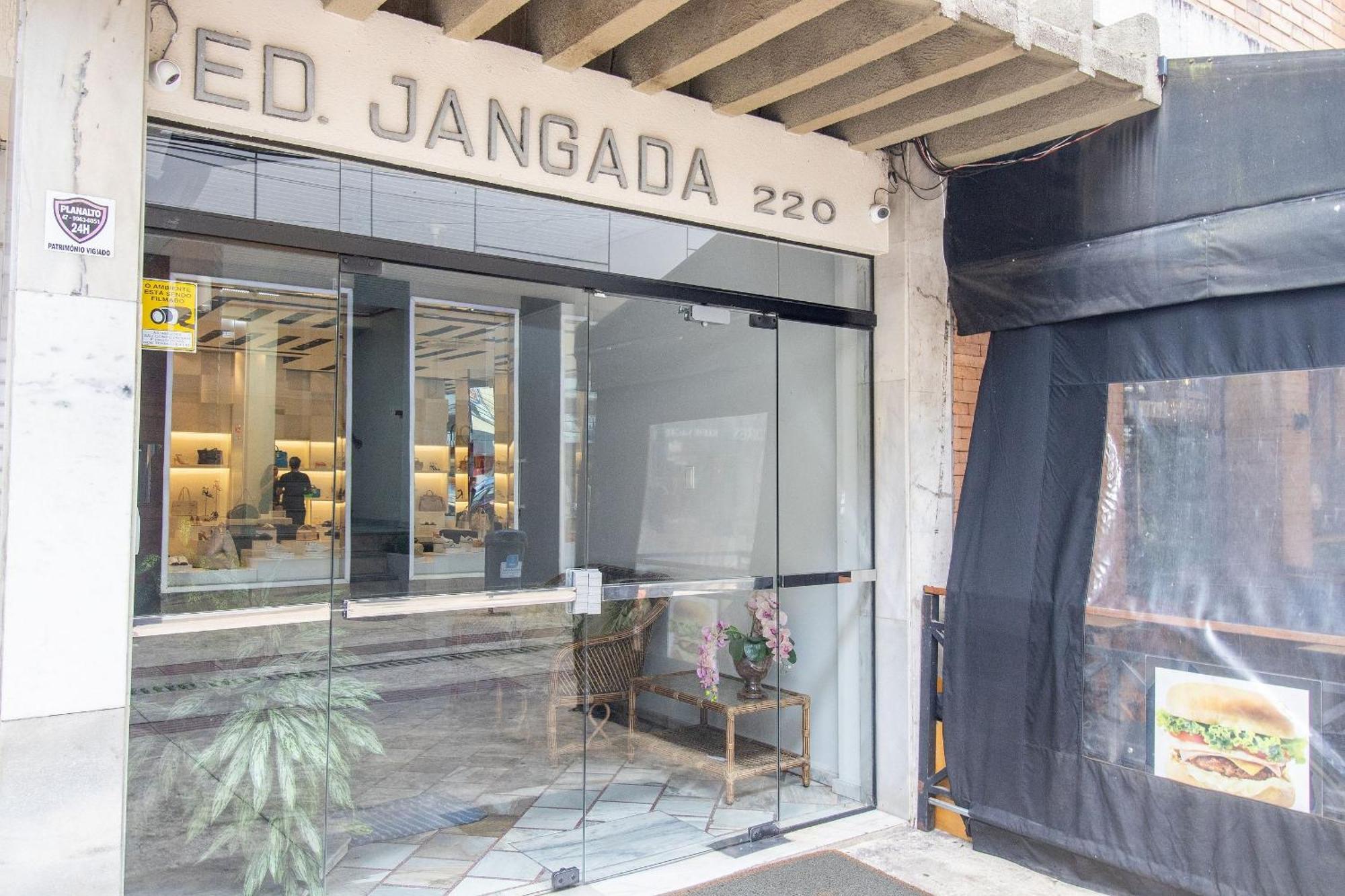 Jgd94 - Ao Lado Do Calcadao, Climatizado, Wi-Fi Apartment Balneario Camboriu Ngoại thất bức ảnh